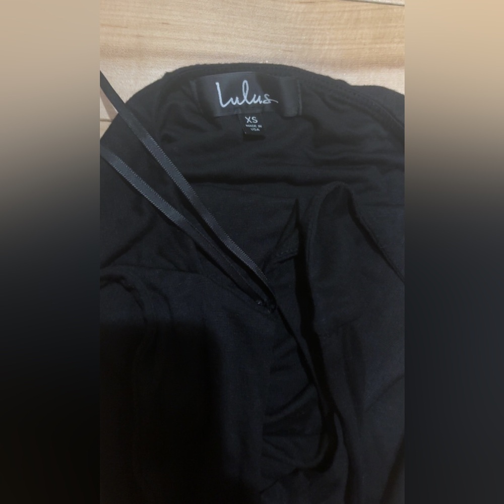 LULU’S BLACK ONE SHOULDER BODYSUIT - Picture 4 of 5